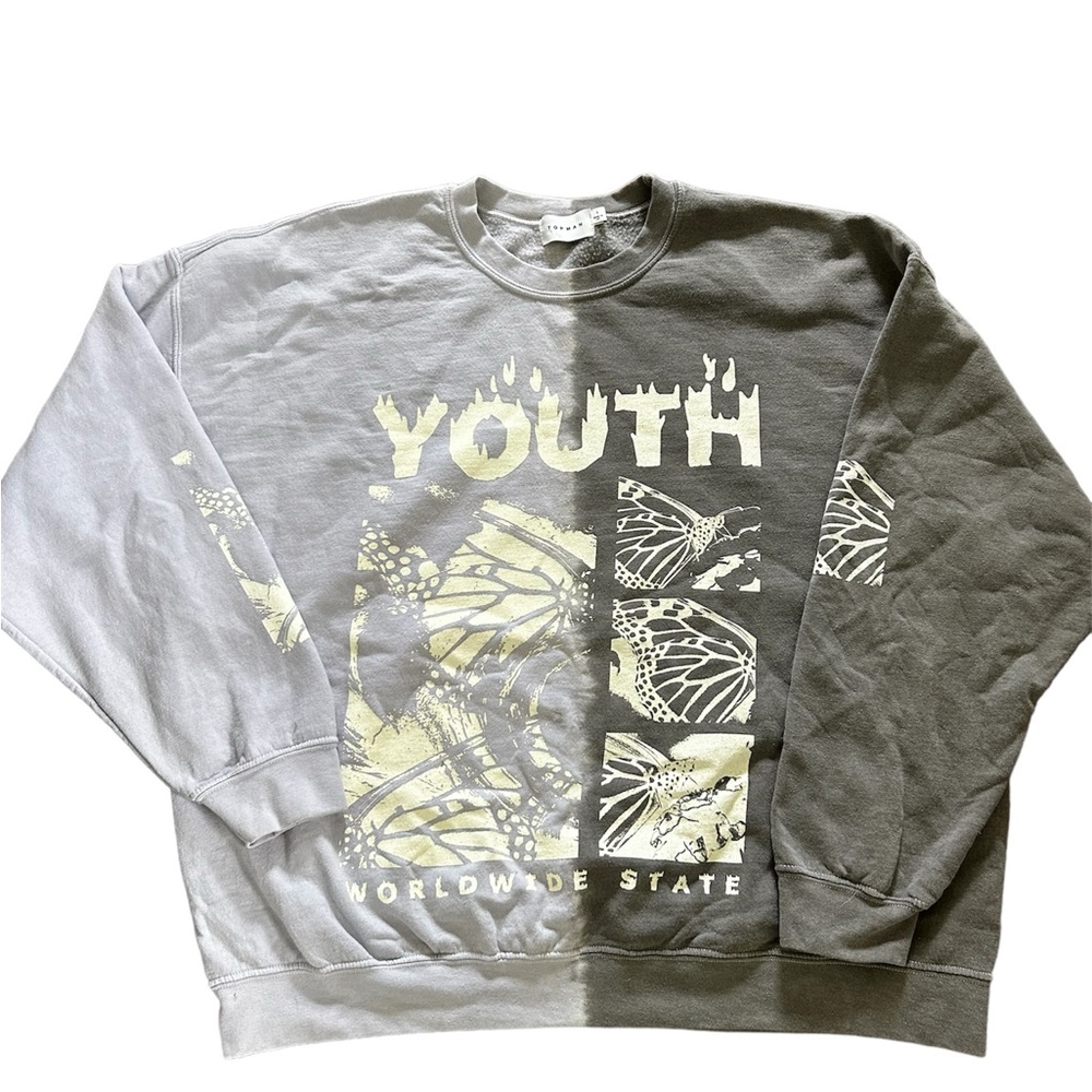 Graphic crew neck